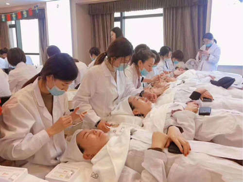 美容儀器種類那么多？美容院該如何選？