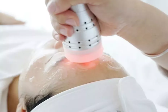 無創(chuàng)水光儀的使用介紹