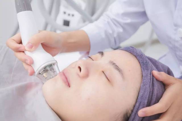美容儀知道這些才能安全選用，真正美容！